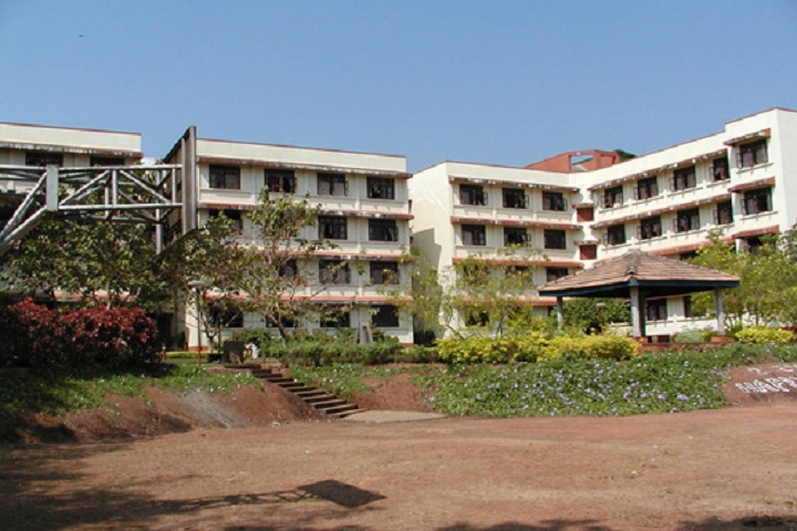 https://cache.careers360.mobi/media/colleges/social-media/media-gallery/20412/2018/12/27/Campus View of The Yenepoya College Mangalore_Campus-View.jpg